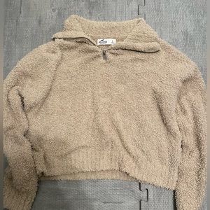 Very Soft Hollister women’s Sweater. Size Large.